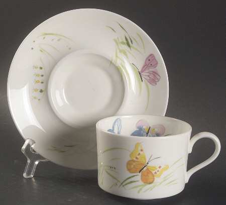 Mariposa Flat Cup & Saucer Set