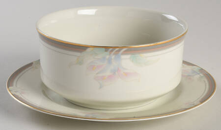 Marsha Gravy Boat & Underplate