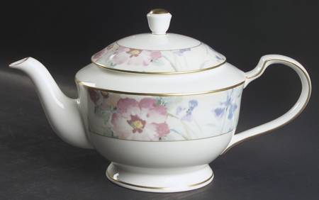 Matisse Teapot & Lid