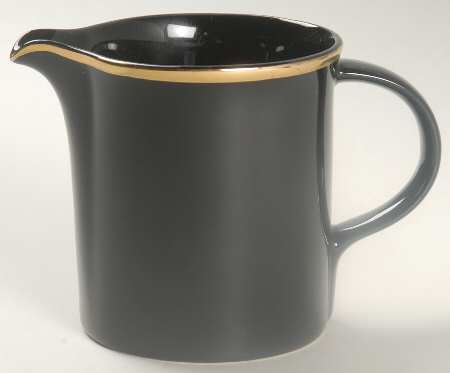 Matrix Black Creamer