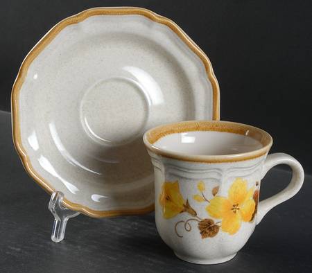 Mayfair (EC409, Garden Club) Flat Cup & Saucer Set