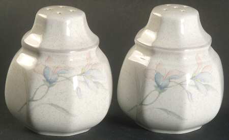 Melissa Salt & Pepper Set