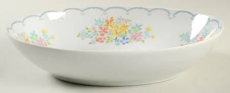 Memoire 10" Oval Vegetable Bowl