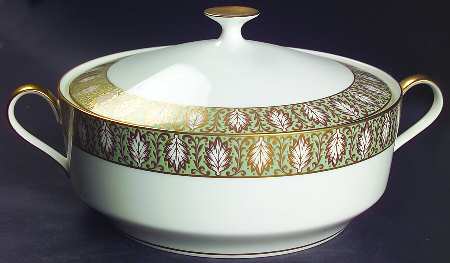 Meredith Round Covered Vegetable