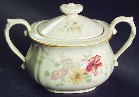 Merrie Sugar Bowl & Lid