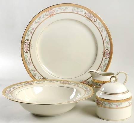 Merrick 5 Piece Hostess Set