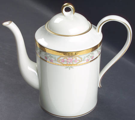 Merrick Coffee Pot & Lid