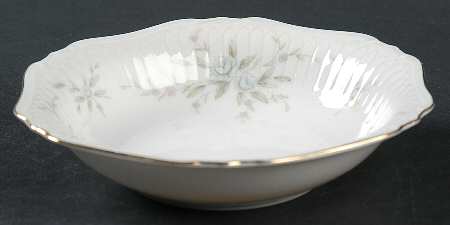 Meadow Spray Fruit/Dessert (Sauce) Bowl by Mikasa