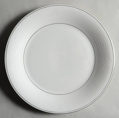 Metropolitan 12" Chop Plate (Round Platter)