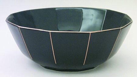 Midnight Gold 9" Round Vegetable Bowl