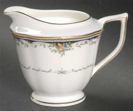 Millefleur Creamer