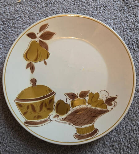 Mocha Salad Plate