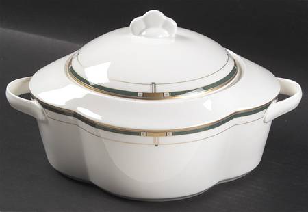Monte Cristo Jade 2.25 Quart Oval Covered Casserole