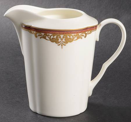 Monarchy Claret Creamer