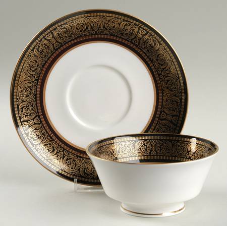 Mount Holyoke Footed Cream Soup Bowl & Saucer Set