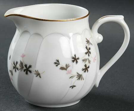 Monaco Creamer