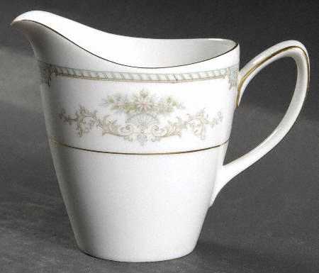 Monet Creamer