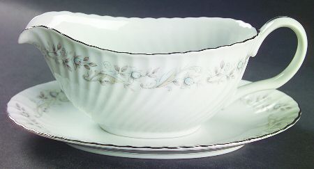 Montecarlo Gravy Boat & Underplate/Relish