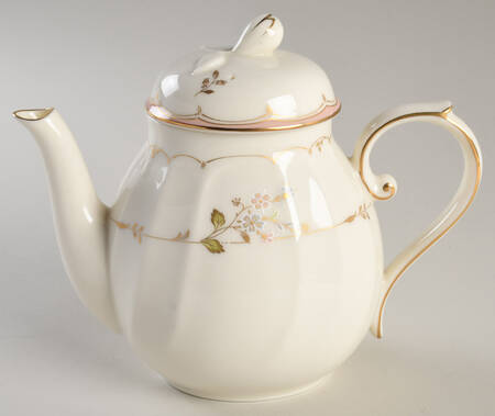 Monticello Teapot & Lid