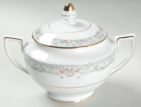 Mornay Sugar Bowl & Lid