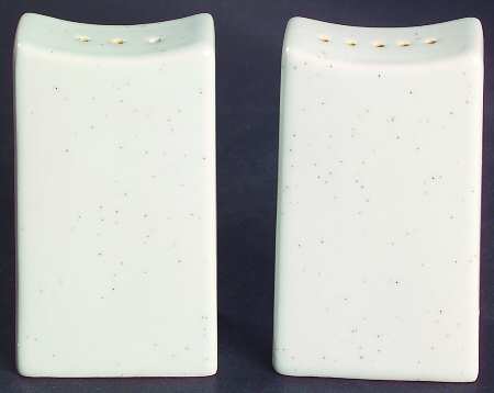 Natural Beauty Salt & Pepper Set