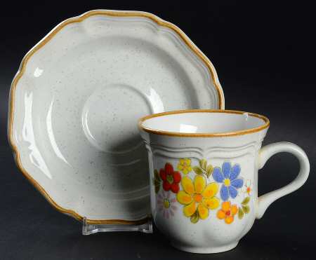 Nature's Bouquet Flat Cup & Saucer Set