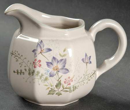 Natural Charms Creamer