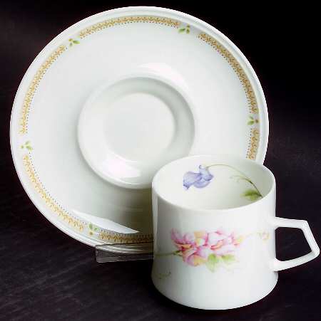 Nature's Garden Flat Cup & Saucer Set