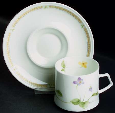 Nature's Garden Flat Cup & Saucer Set