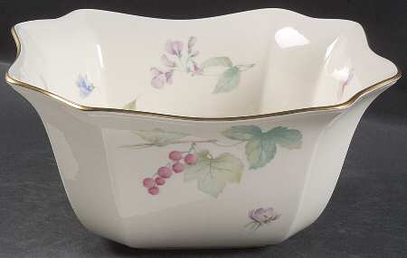 Nature's Garden 9" Octagonal Vegetable Bowl