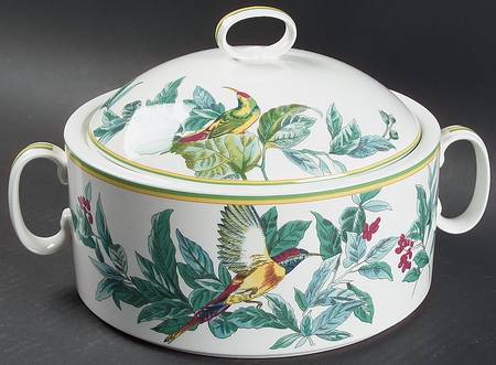 Nature's Harmony (Bird & Flowers) 2 Qt Round Covered Casserole