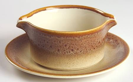 Nature's Song Gravy Boat & Underplate