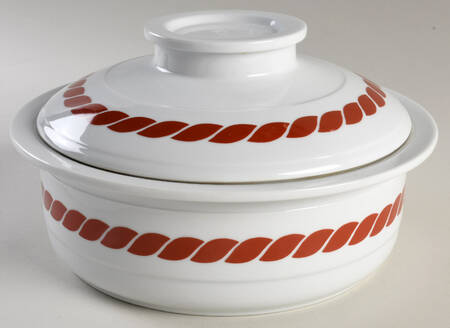 Nautilus Terra Cotta 2.75 Qt Round Covered Casserole