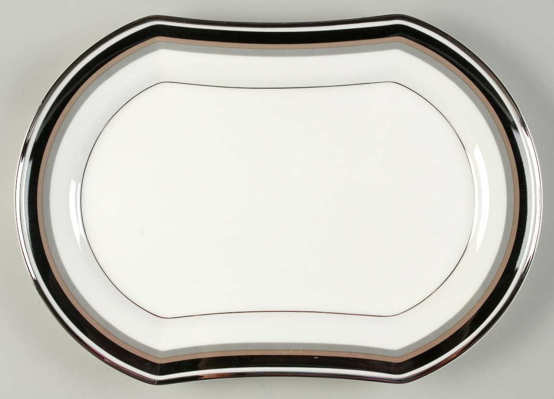 Noir 13" Oval Serving Platter