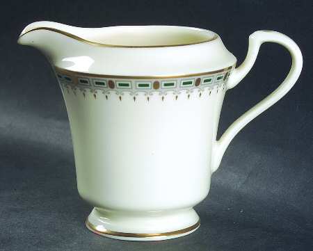 Nobility Suite Creamer