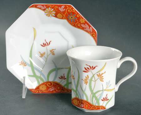 Odori Flat Cup & Saucer Set