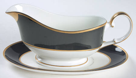 Onyx Gravy Boat & Underplate
