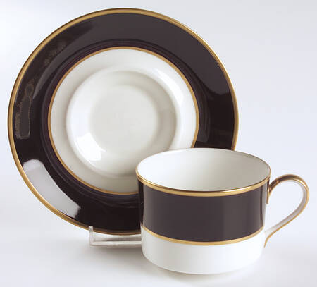 Onyx Flat Cup & Saucer Set