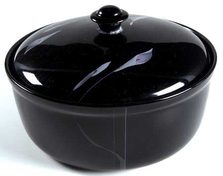 Opus Black 2 Qt Round Covered Casserole