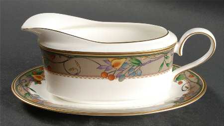 Orchard Legacy Gravy Boat & Underplate