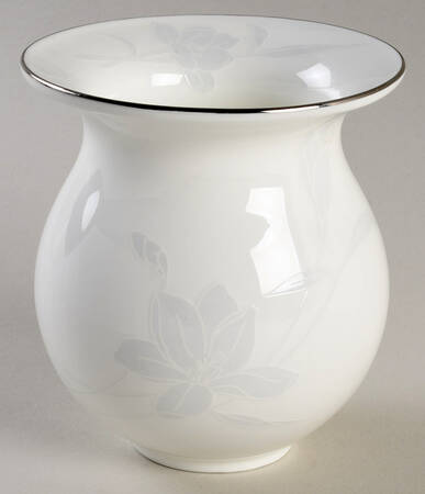 Ovation White 3" Vase