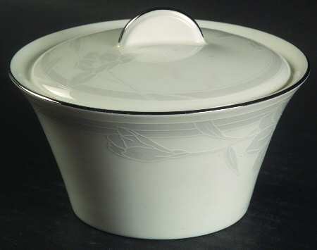 Ovation White Sugar Bowl & Lid