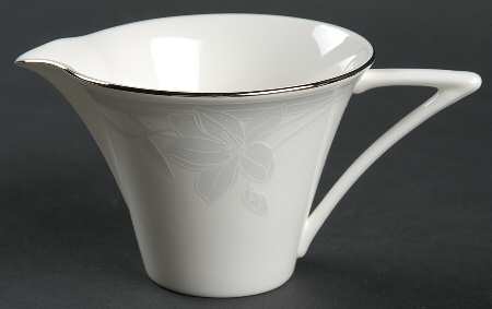 Ovation White Creamer