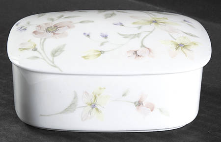 Pastel Garden Oblong Box & Lid