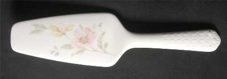 Pastel Garden Solid Ceramic Pie/Cake Server
