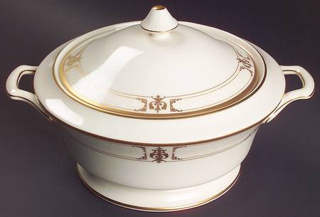 Palace Gold 1.75 Qt Round Covered Casserole