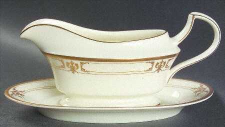 Palace Gold Gravy Boat & Underplate