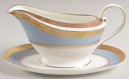 Palatial Sky Gravy Boat & Underplate
