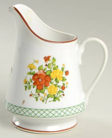 Pavillion Creamer by Mikasa