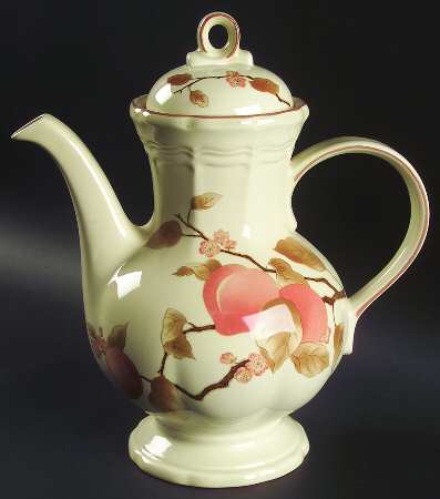 Peach Blush Coffee Pot & Lid